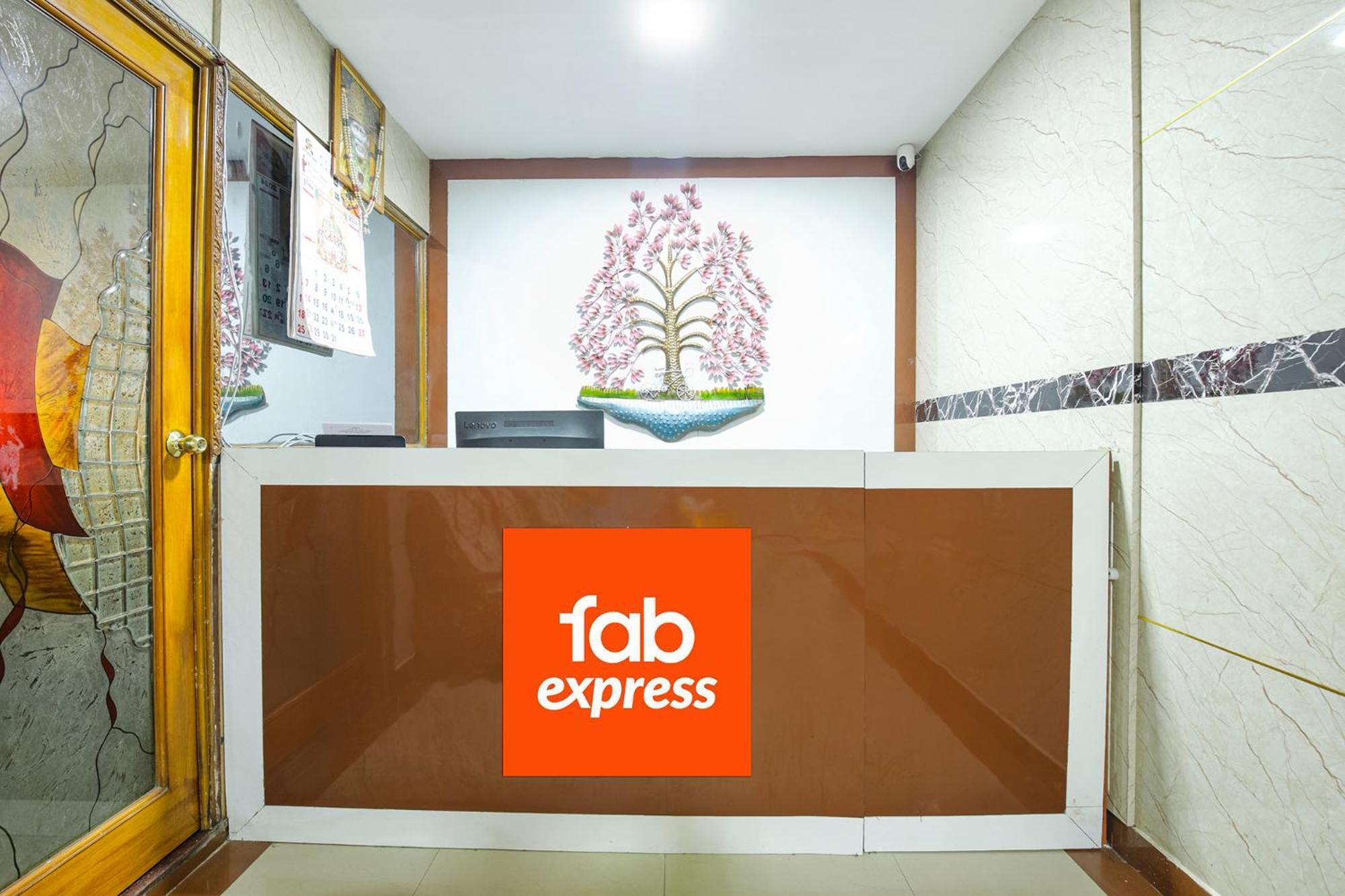 Hotel Fabexpress Pearl View Residency Čennai Exteriér fotografie